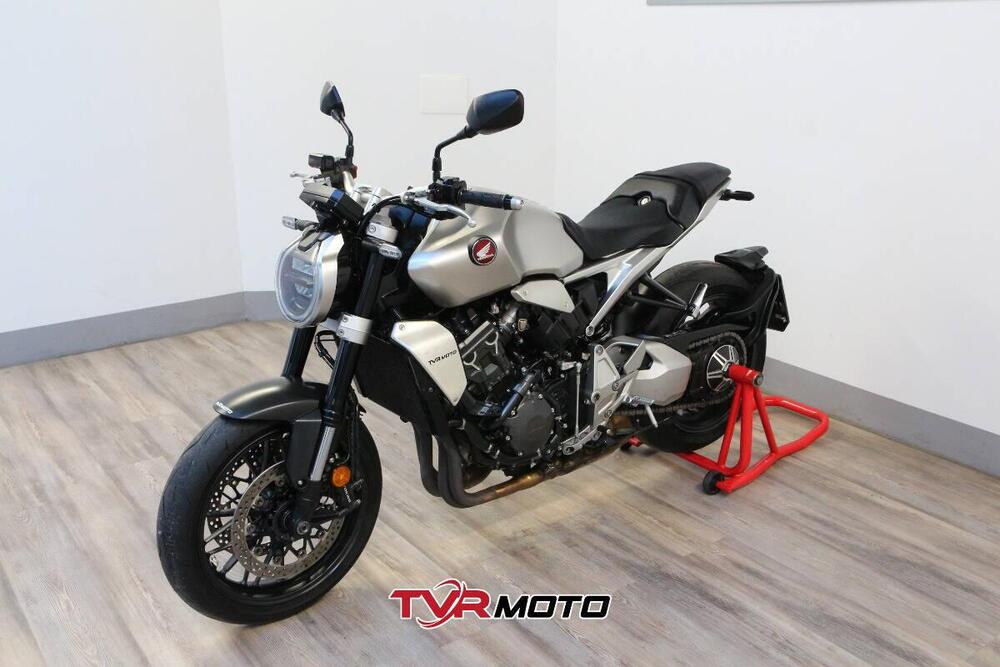 Honda CB 1000 R (2021 - 25) (6)