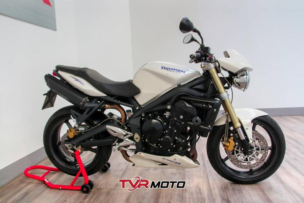 Triumph Street Triple (2007 - 12) (2)