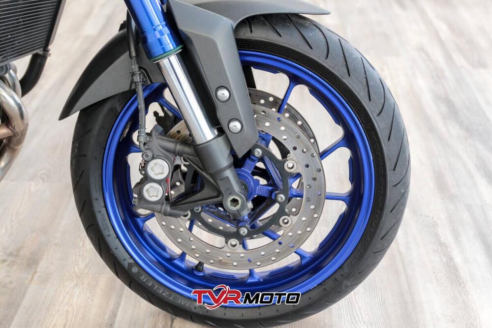 Yamaha MT-09 (2013 - 15) (10)