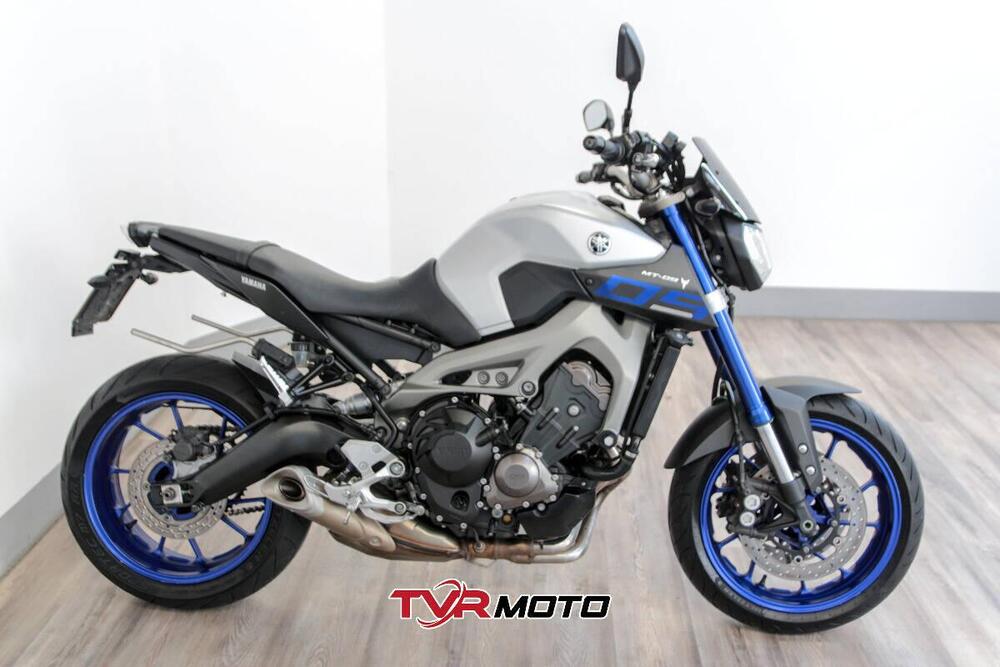 Yamaha MT-09 (2013 - 15) (2)