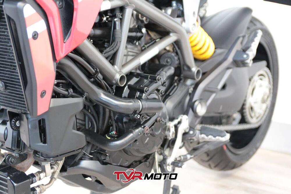 Ducati Hyperstrada 939 (2016 - 18) (8)