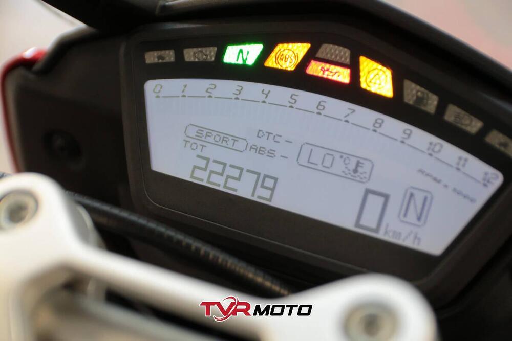 Ducati Hyperstrada 939 (2016 - 18) (13)