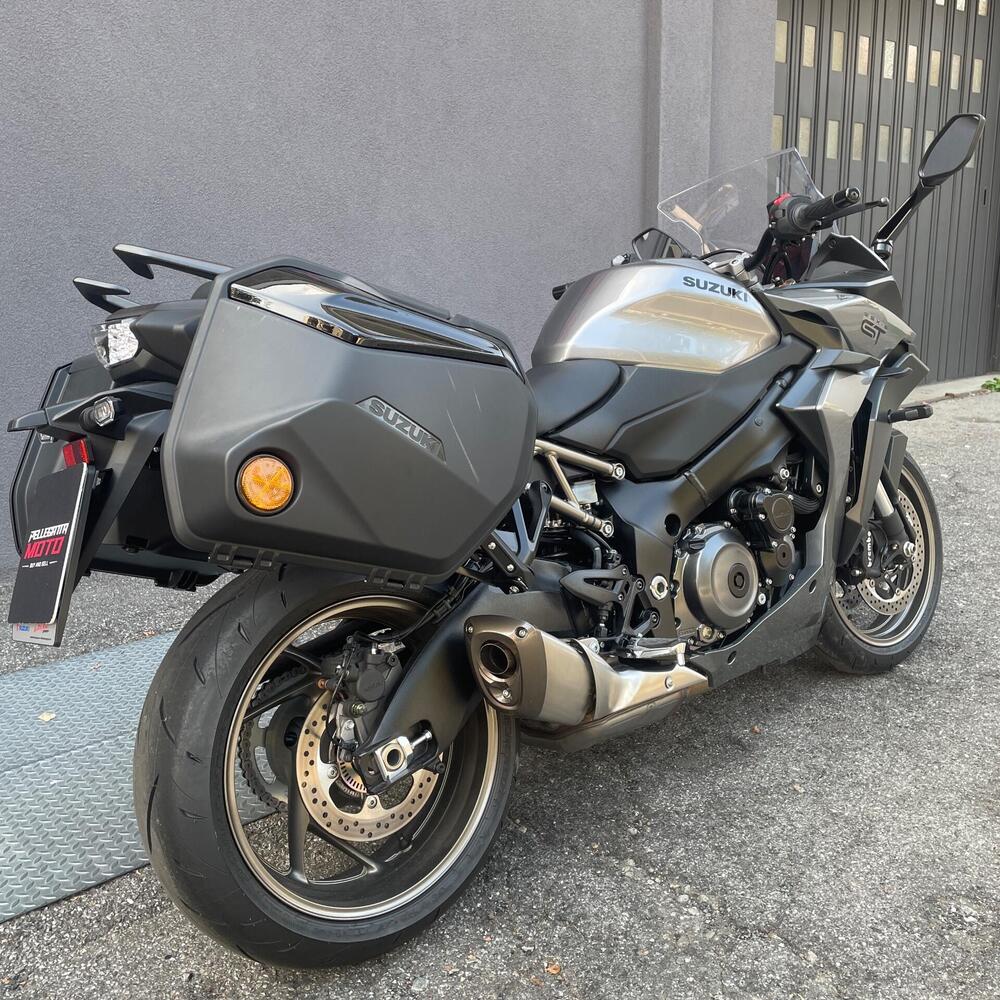 Suzuki GSX-S1000GT (2025 - 26) (3)