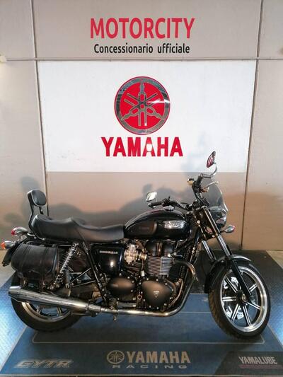 Triumph Bonneville SE (2009 - 13) usata