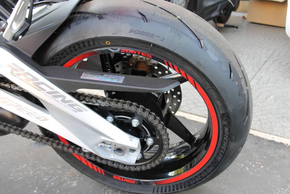 Zontes ZT703-RR (2025 - 26) (7)