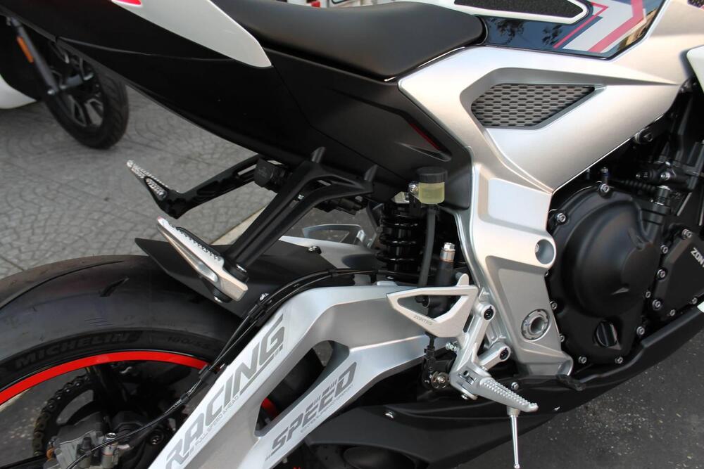 Zontes ZT703-RR (2025 - 26) (10)