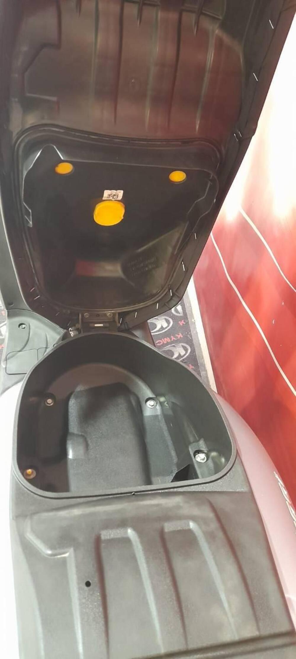 Honda SH 300 i (2011 - 14) (8)