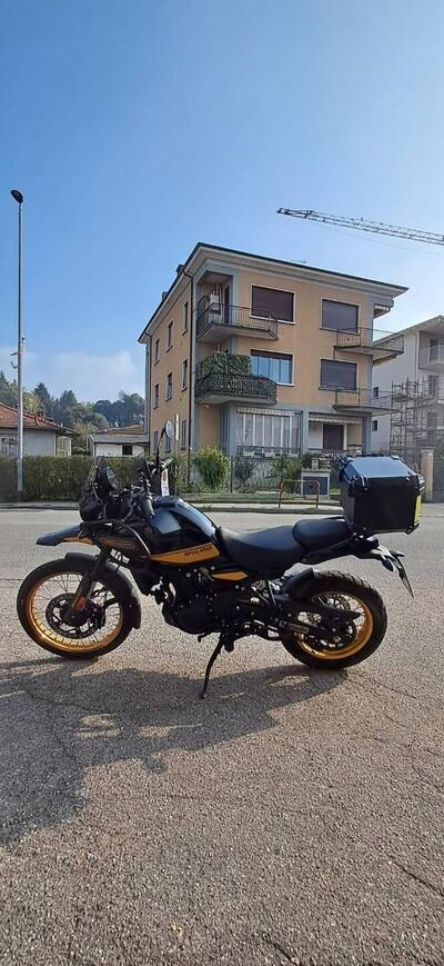 Royal Enfield Himalayan 450 (2024 - 25) usata