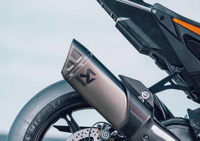 KTM 990 RC R 990 RC R (2026) (21)