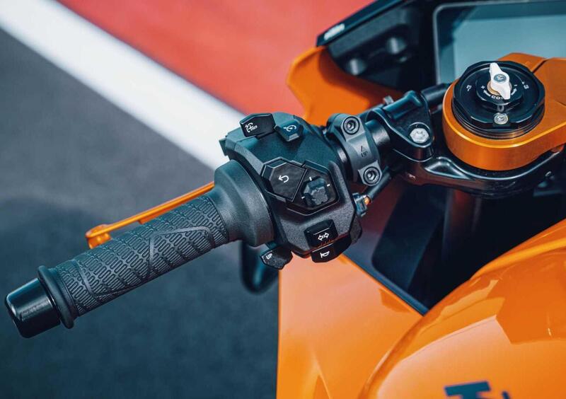 KTM 990 RC R 990 RC R (2026) (23)