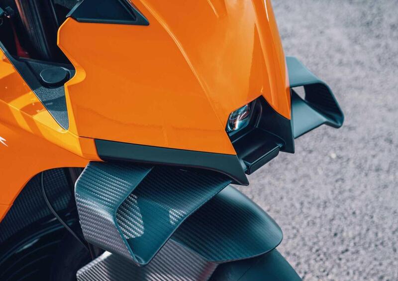 KTM 990 RC R 990 RC R (2026) (19)