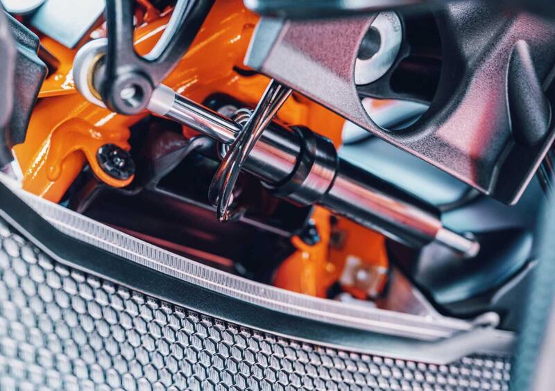 KTM 990 RC R 990 RC R (2026) (25)