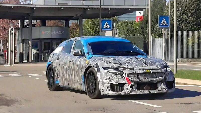 Ricaricare una Ferrari in 12 minuti? Per Mercedes si pu&ograve; fare