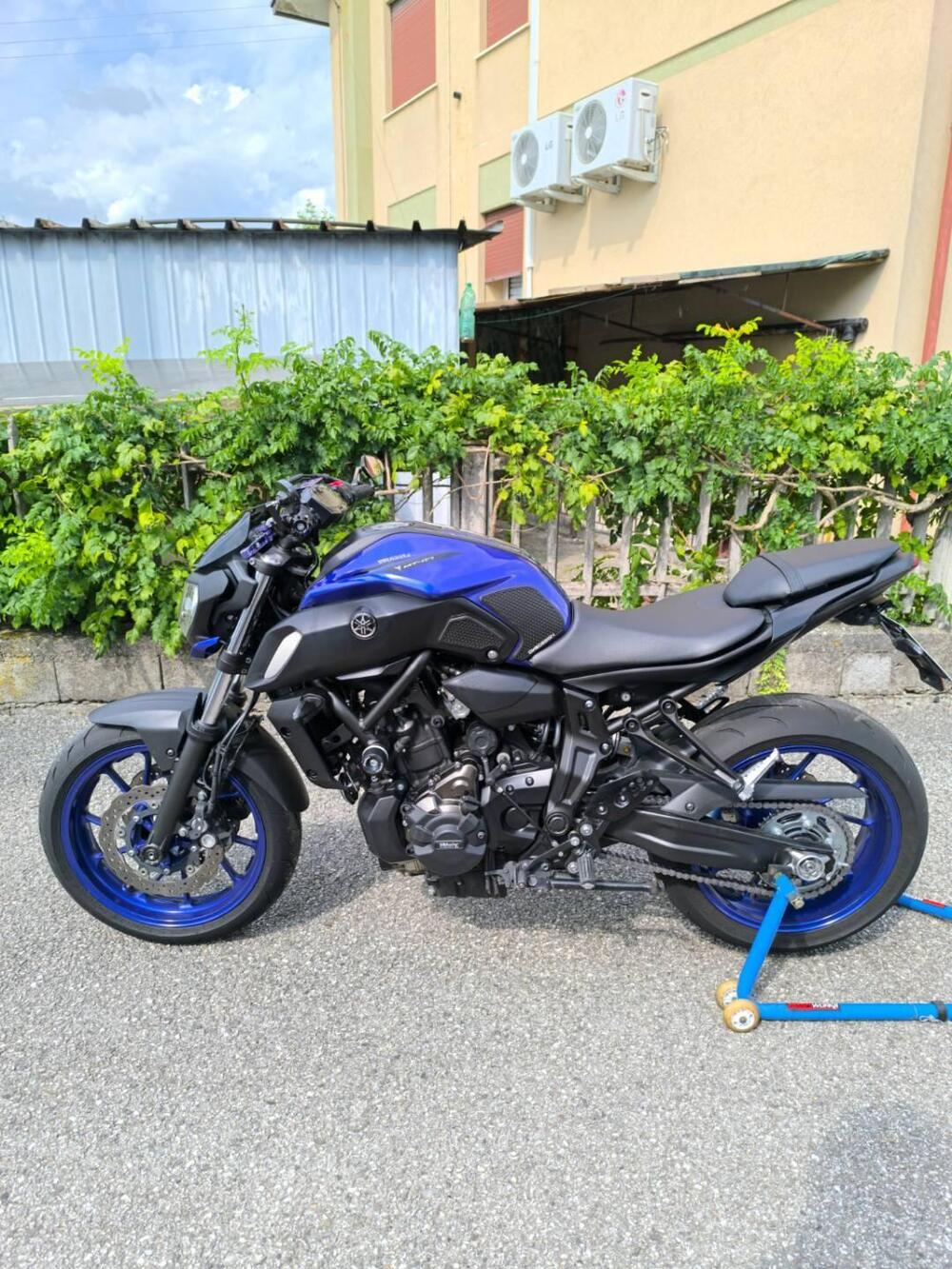 Yamaha MT-07 (2018 - 20) (2)