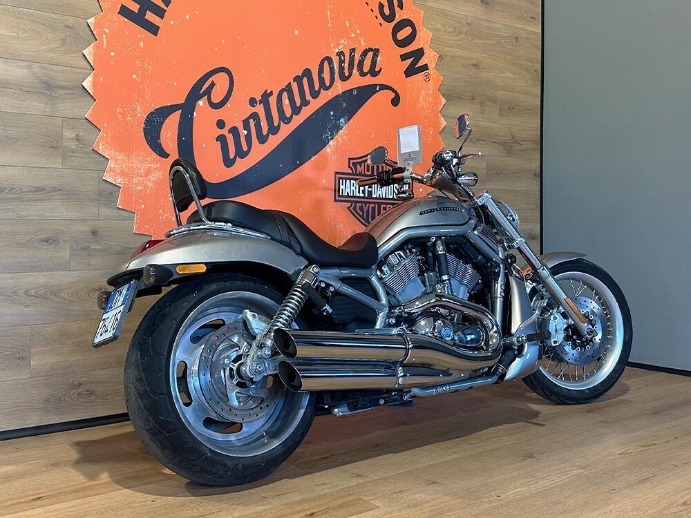 Harley-Davidson 1250 V-Rod (2008 - 12) - VRSCAW (4)