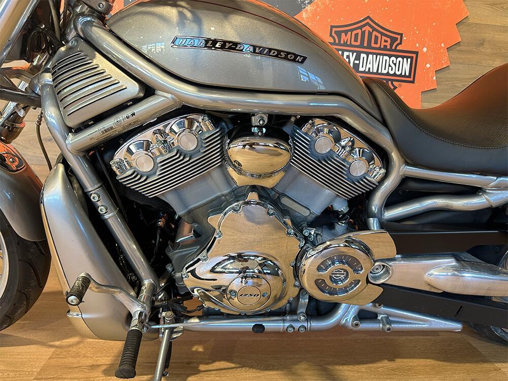 Harley-Davidson 1250 V-Rod (2008 - 12) - VRSCAW (11)