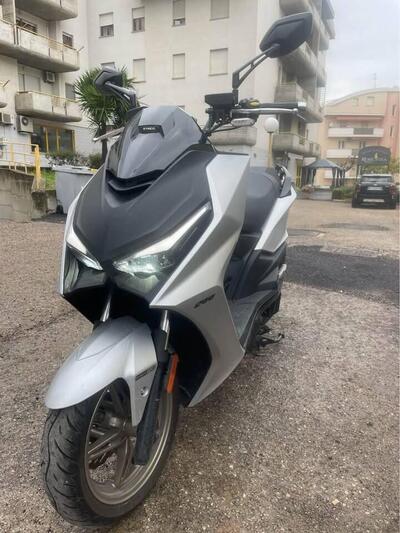 Kymco KRV 200 (2023 - 25) usata