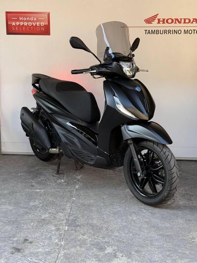 Piaggio Beverly 400 S (2025) usata