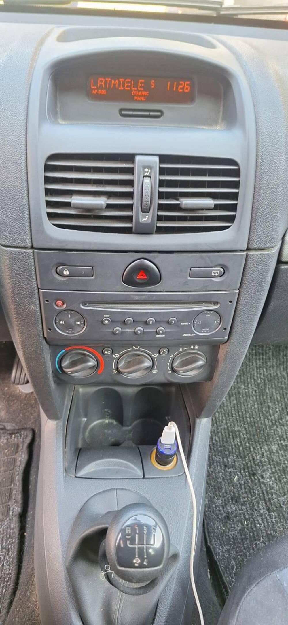Renault Clio usata a Bologna (8)