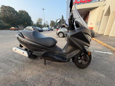 Suzuki Burgman UH 200 (2017 - 20) usata
