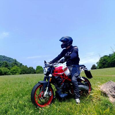 Swm Varez 125 (2022 - 23) usata