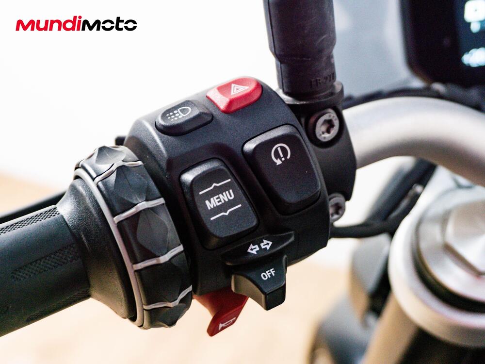 Bmw F 900 R (2021 - 24) (14)