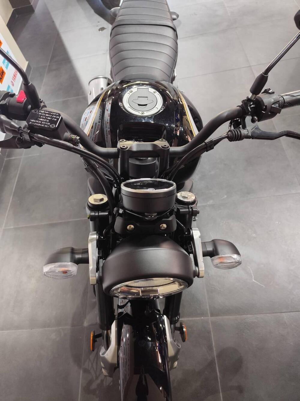 Yamaha XSR 125 Legacy (2022 - 24) (7)