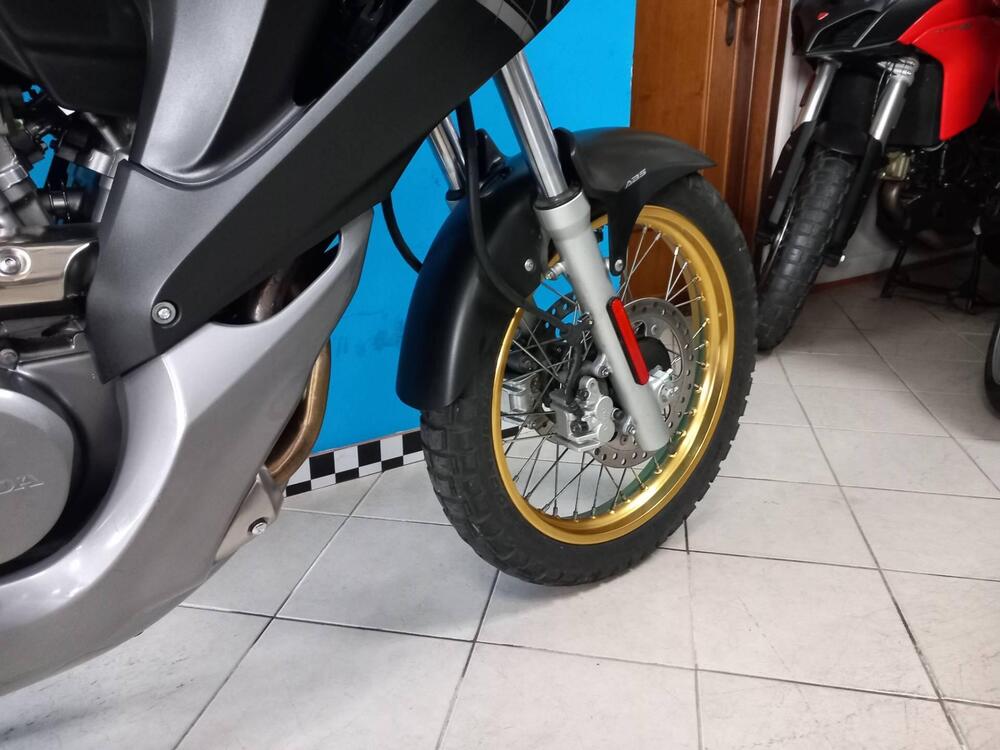 Honda Transalp XL 700 V (2007 - 2013) (19)