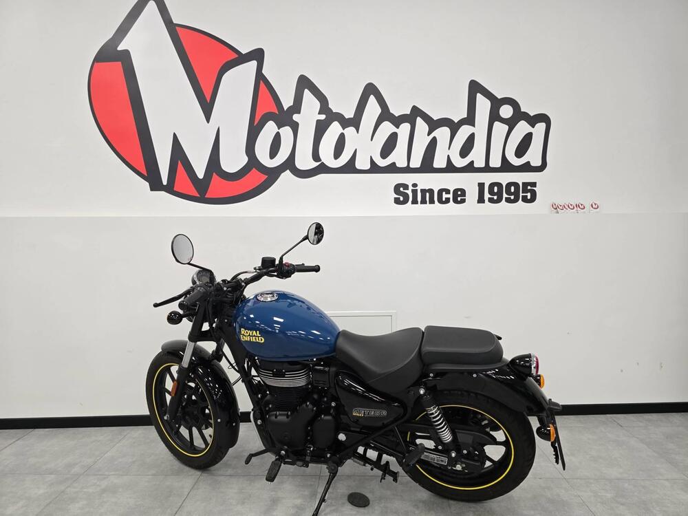 Royal Enfield Meteor 350 (2021 - 26) (2)