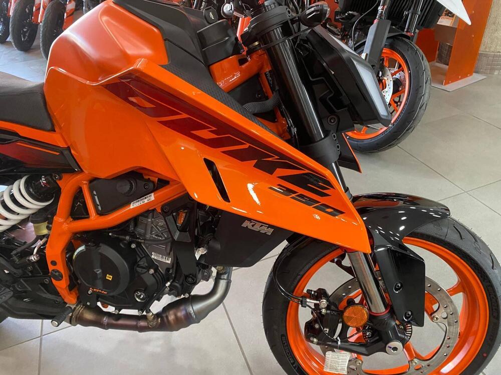 KTM 390 Duke (2026) (4)