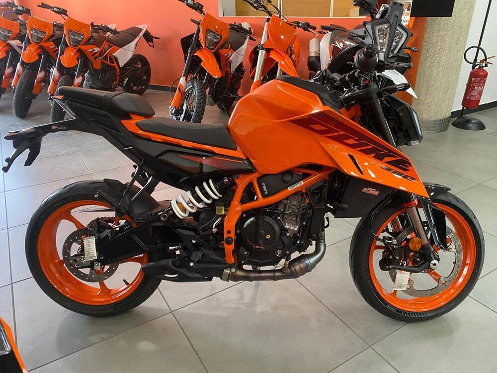 KTM 390 Duke (2026)