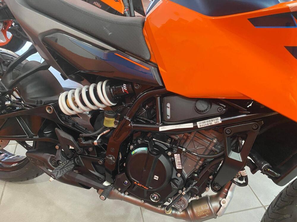 KTM 125 Duke (2026) (6)