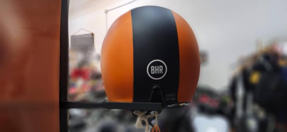 Casco Jet Custom BHR 811 Colore Arancio opaco Nero (3)
