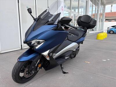 Yamaha T-Max 530 DX (2017 - 19) usata