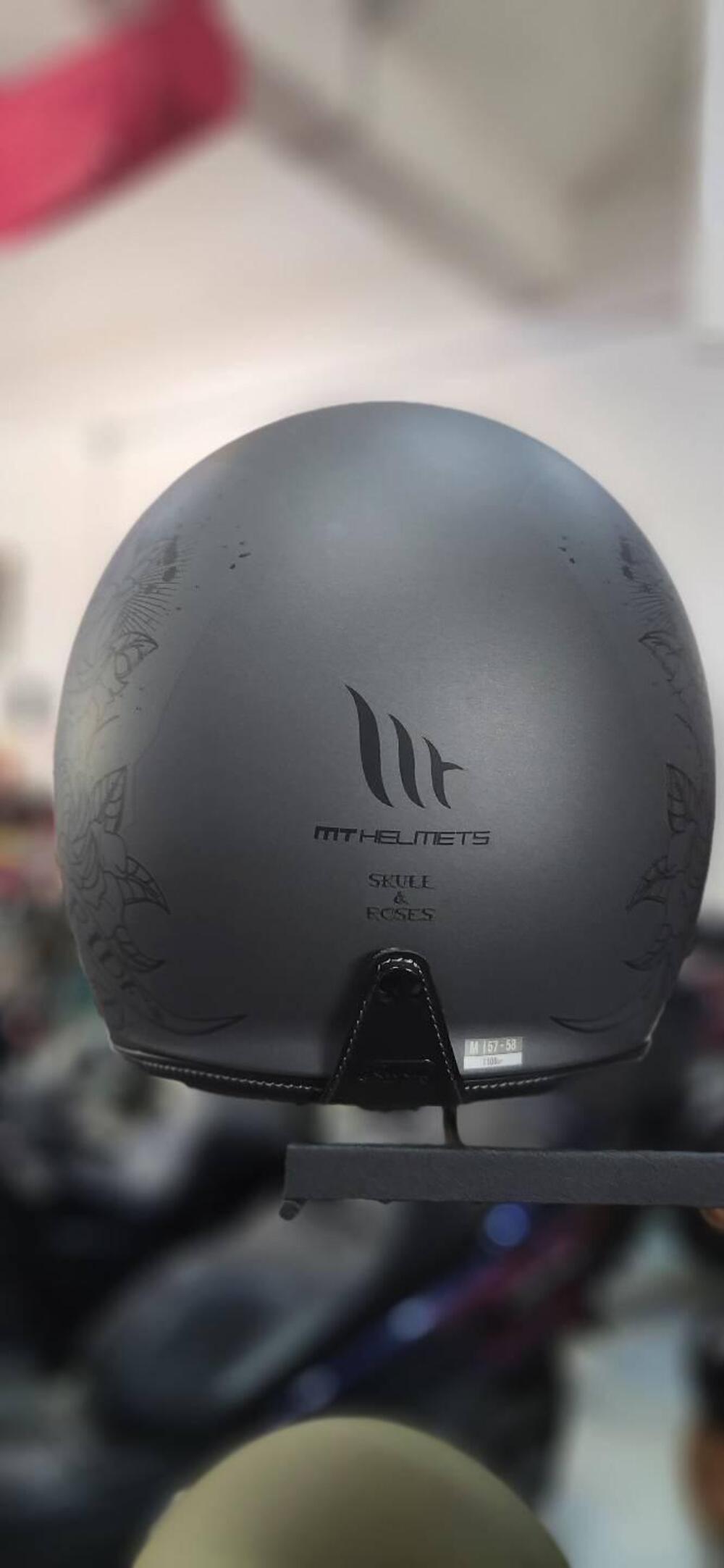 Casco jet Mt Helmets Le Mans 2 SV S Skull Roses A2 (2)