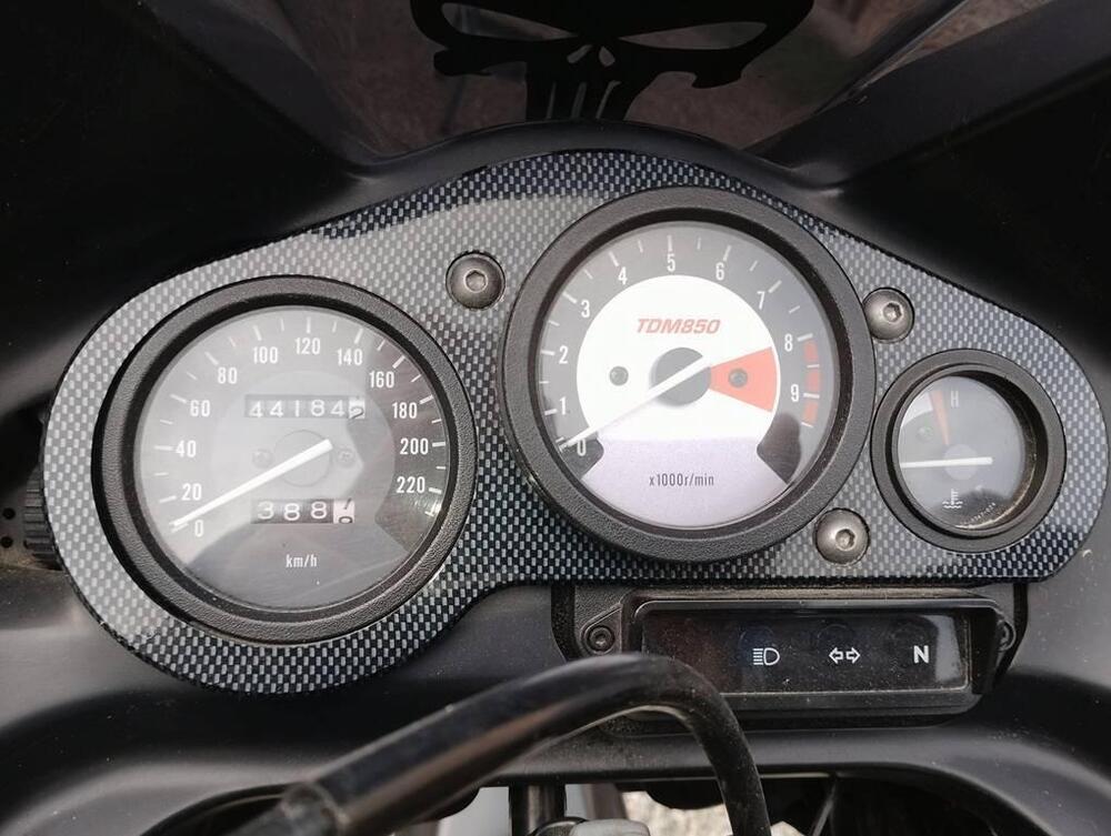 Yamaha TDM 850 (1996 - 01) (7)