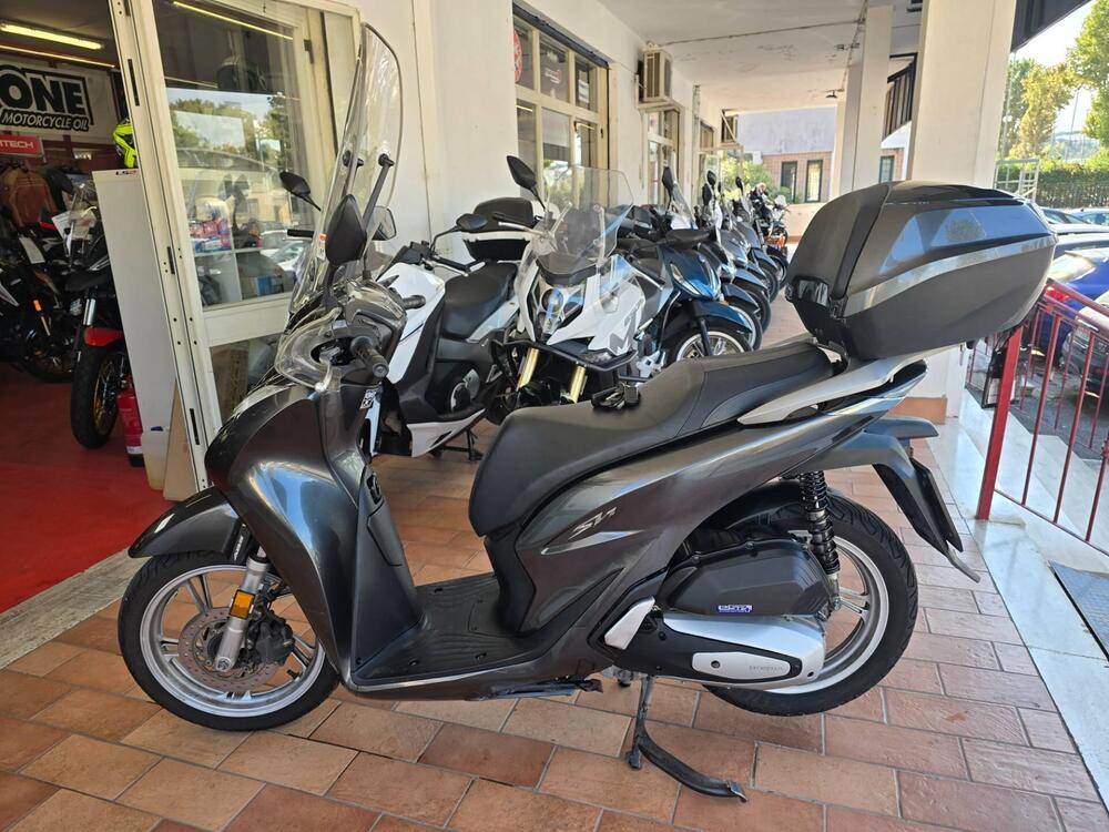 Honda SH 125i (2020 - 23) (2)