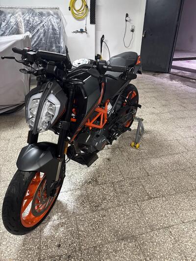 KTM 125 Duke (2021 - 23) usata
