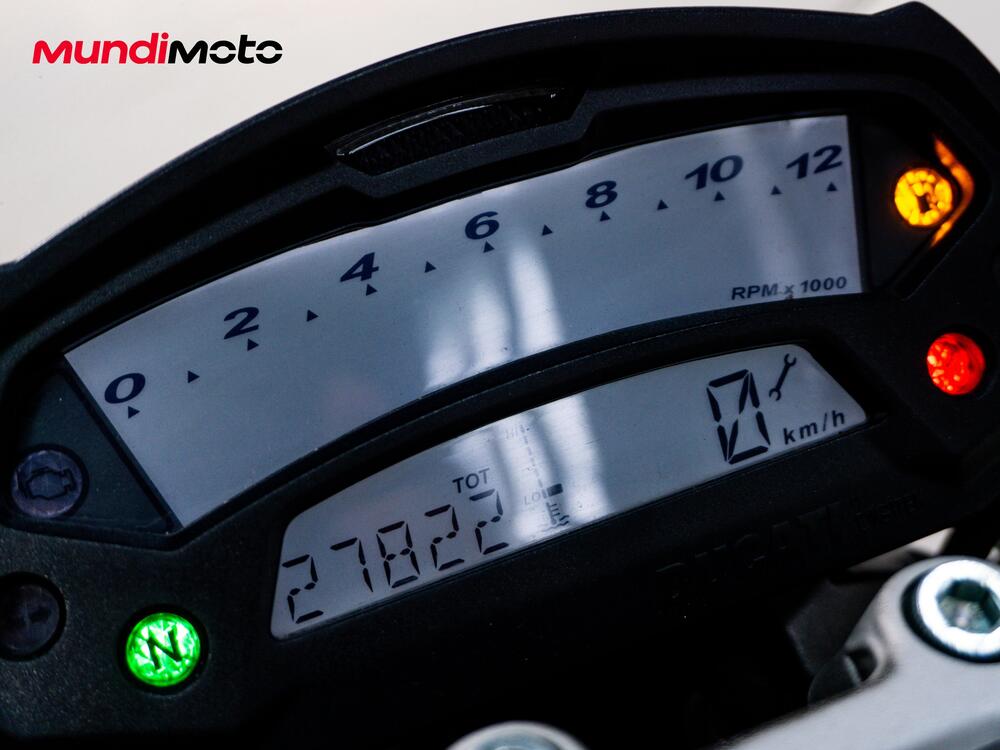 Ducati Monster 1100 S (2009-10) (8)