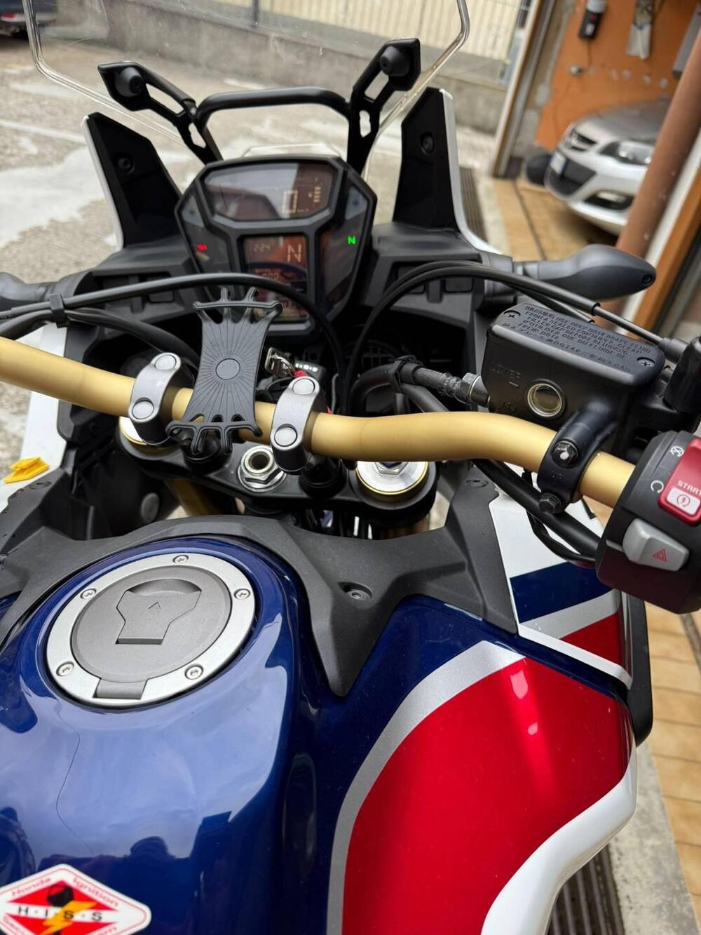 Honda Africa Twin CRF 1000L (2016 - 17) (6)