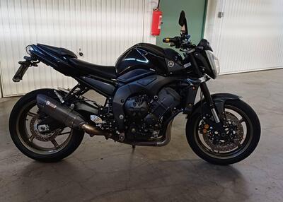 Yamaha FZ1 (2006 - 16) usata