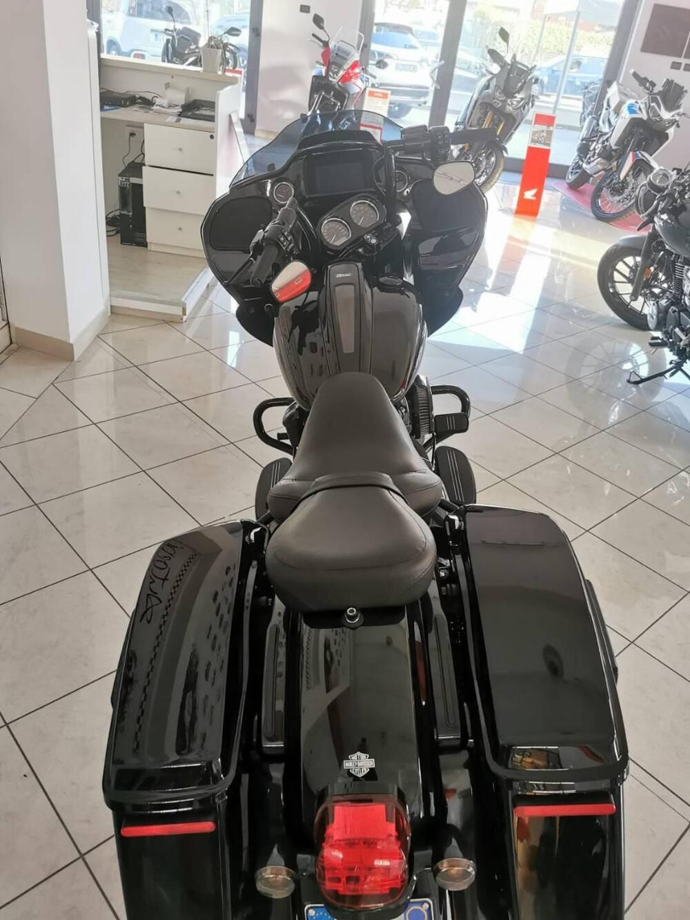 Harley-Davidson Road Glide ST (2022 - 23) (7)