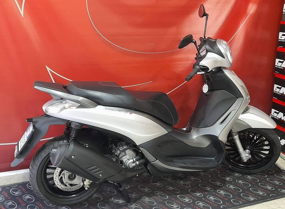 Piaggio Beverly 300 S i.e. ABS-ASR (2016 - 20) (7)