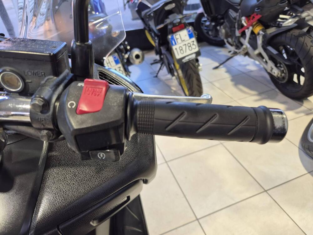 Honda Forza 250 X (2005 - 07) (10)