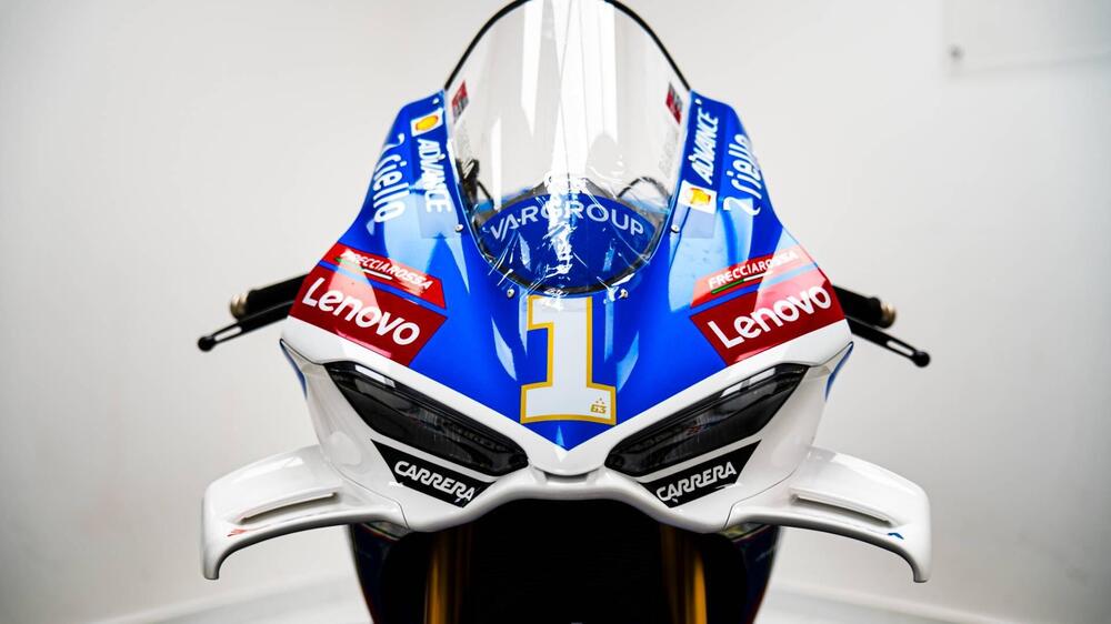 Ducati Panigale V4 Tricolore Italia (2025 - 26) (15)