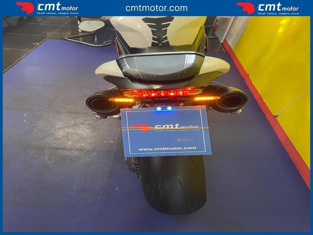 Triumph Speed Triple 1050 R ABS (2016 - 17) (12)