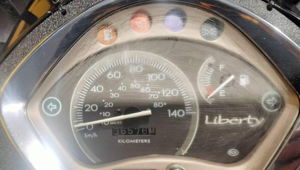 Piaggio Liberty 150 4T Full Optional (2008 - 13) (6)