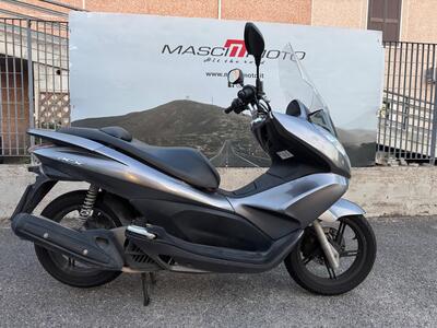 Honda PCX 125 (2009 - 13) usata