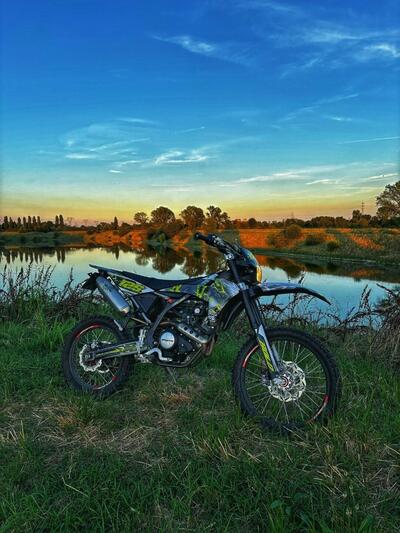 Fantic Motor XEF 125 Performance (2023 - 24) usata