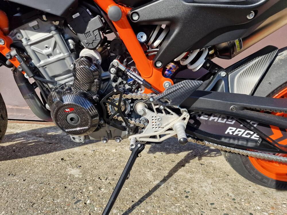 KTM 890 Duke R (2022 - 23) (3)